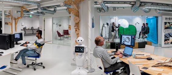 Omnia Makerspace is available for all A Grid members